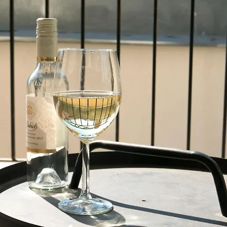 Shahbazian House Apartamento Plovdiv