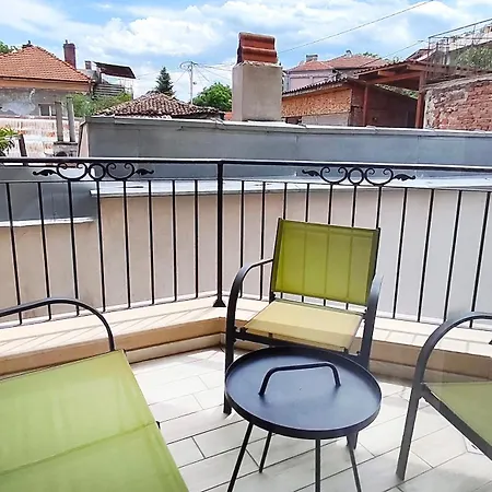 Shahbazian House Apartmán *