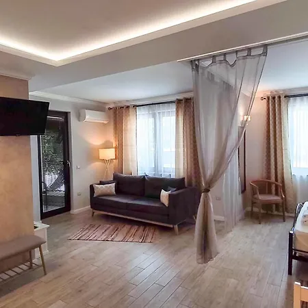 Shahbazian House Пловдив